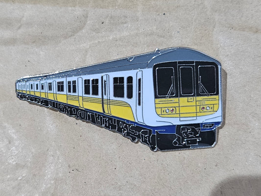 Connex Class 319 Enamel Brooch Pin Badge