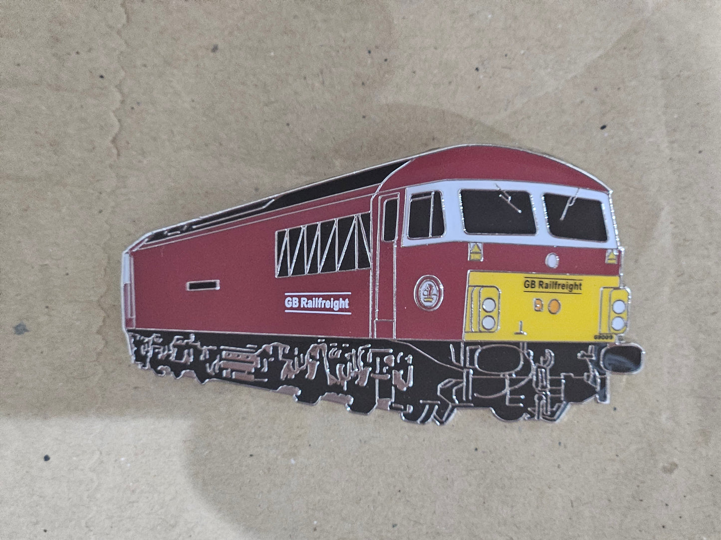 GBRf BR Western Region Maroon Class 69 Enamel Brooch Pin Badge