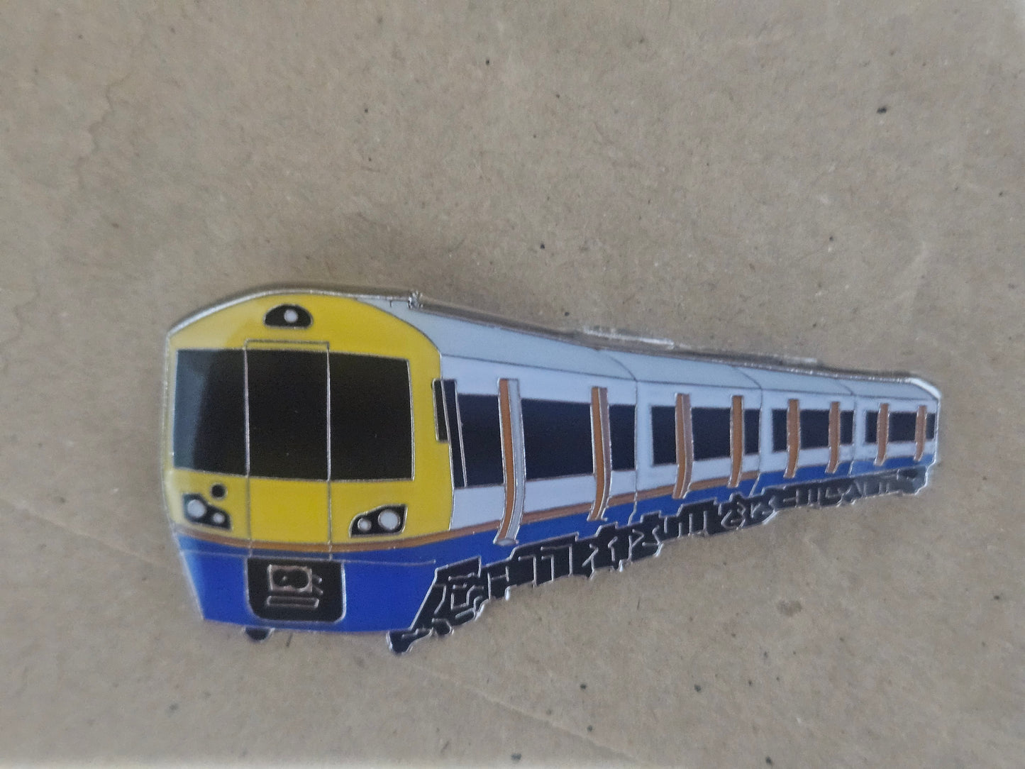 London Overground Class 378 Enamel Brooch Pin Badge