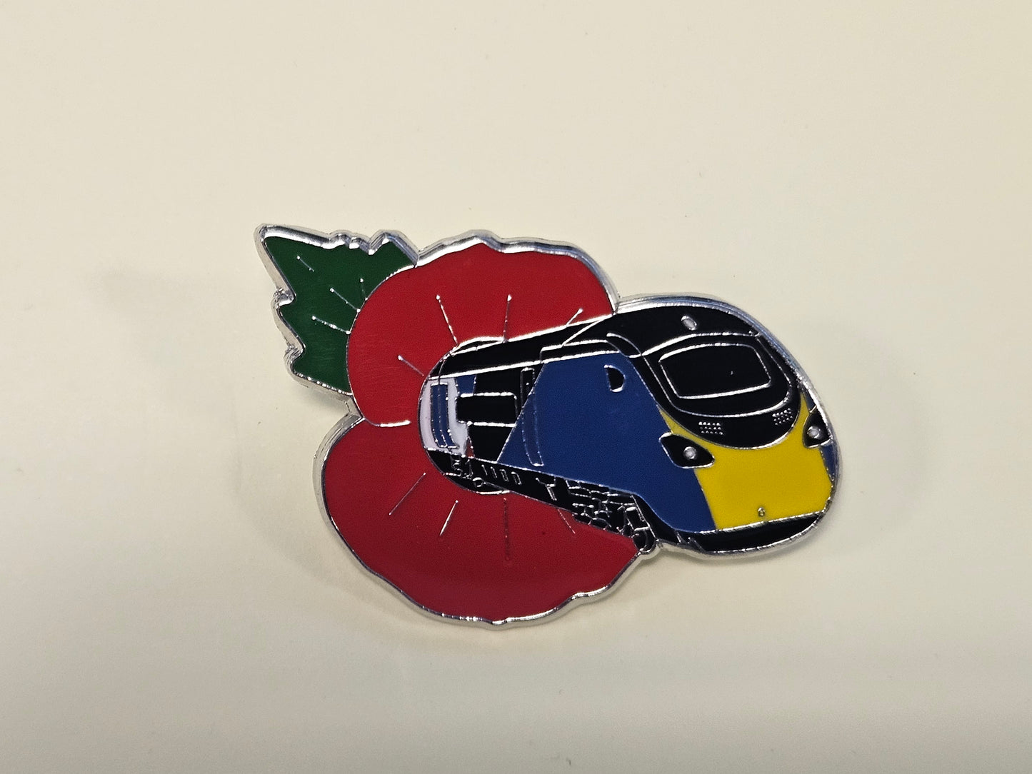 Avanti Class 390 Pendolino (Poppy Appeal) Brooch Pin Badge