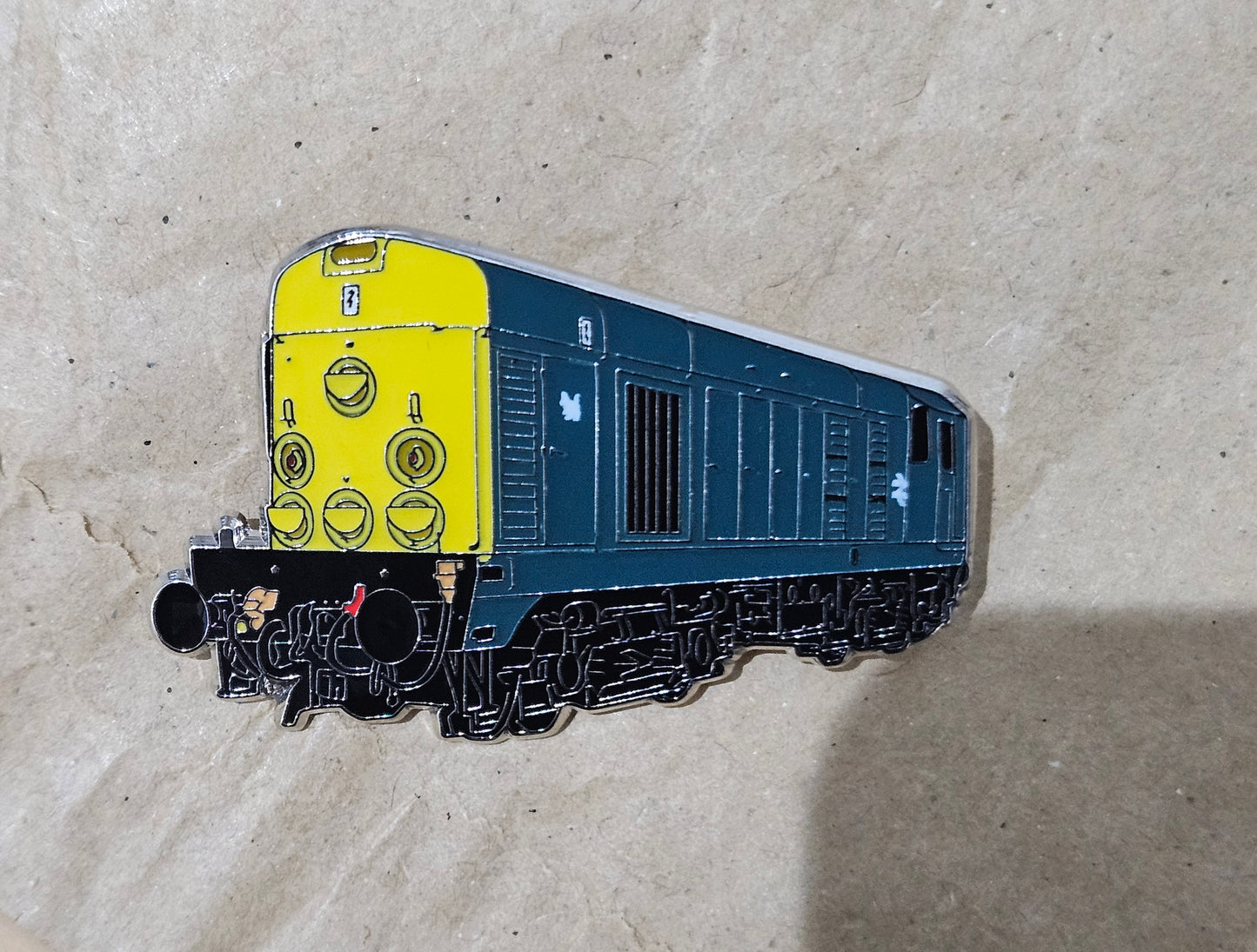 BR Blue Class 20 Enamel Brooch Pin Badge